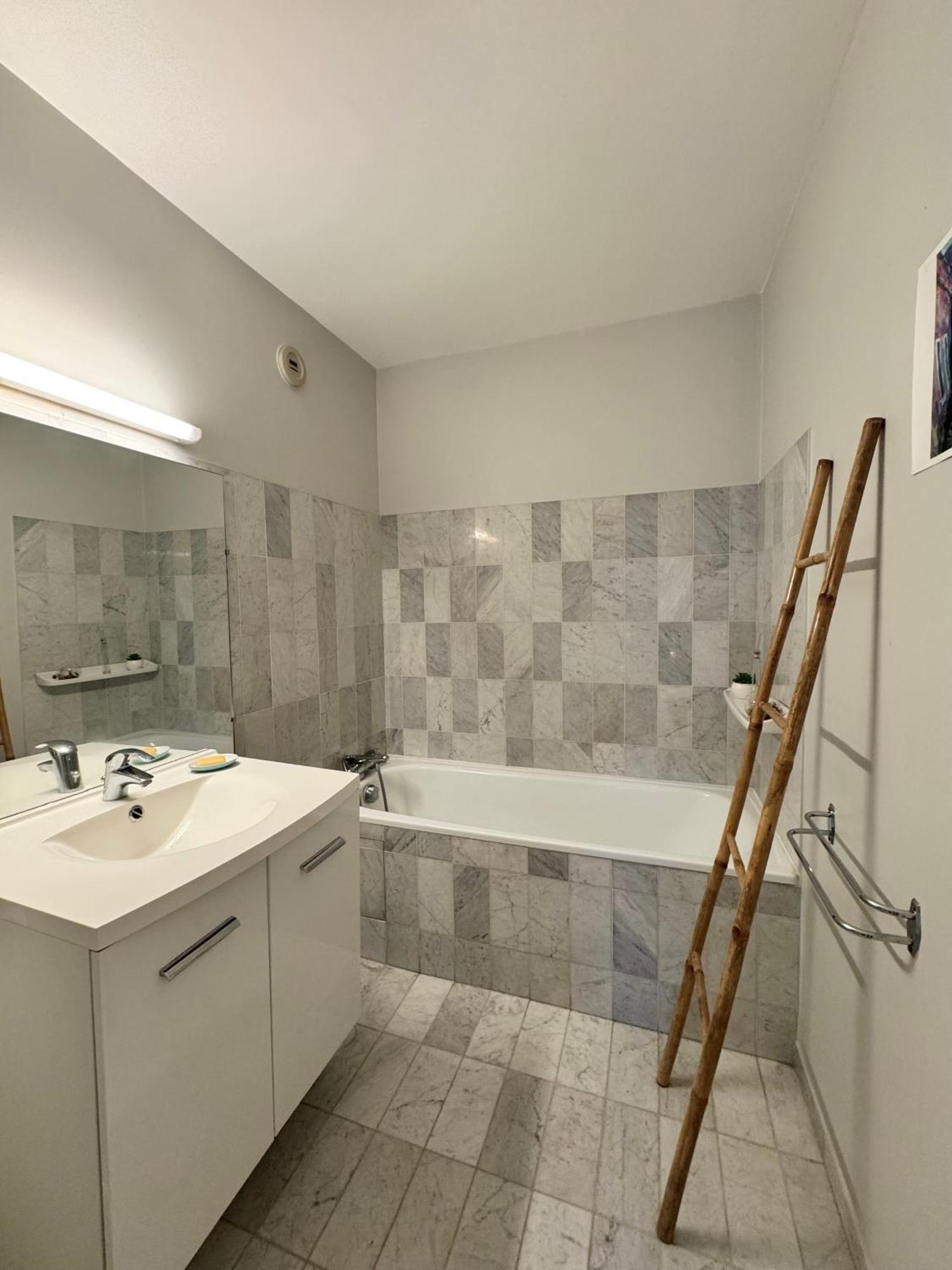 Le Nantais, Centre De Rennes Avec Garage Prive Apartamento Exterior foto